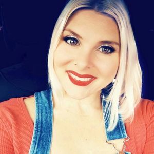 Meet your Posher, Kimberly